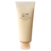 无印良品 MUJI 平衡洁面130g泡沫